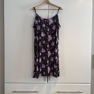 Floral Black and Pink Women's Nightgown